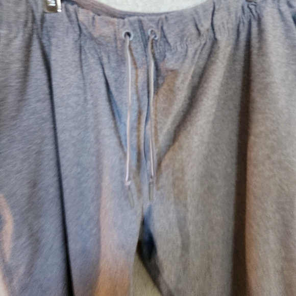 Lululemon soft knit pants Size 12 - Picture 2 of 6